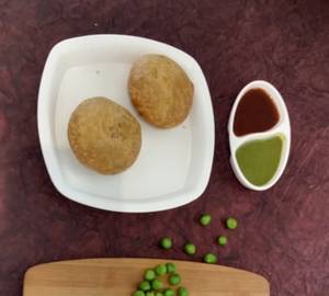 Matar Kachori [ 4 Pc]