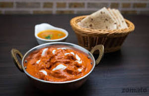 Kadai Paneer + 4 Tawa Butter Roti