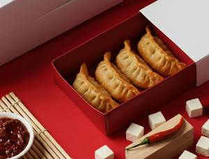 Crispy Fried Paneer Momos