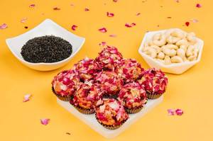 Rose Sesame Cluster