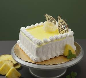 Pineapple Pastry Cake