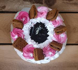 Chocolate truffle cake