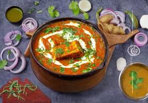Desi Ghee Handi Paneer