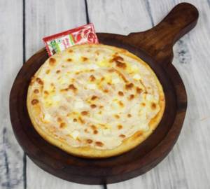 Paneer Cheese Pizza