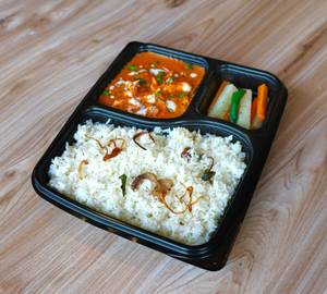 Ghee Rice + Butter Chicken Masala + Boiled Veg+ Includes Boiled Veg
