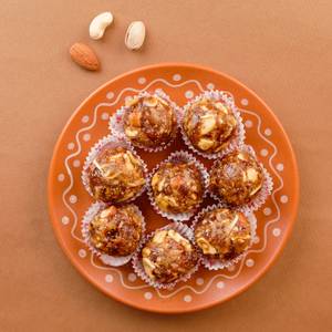Dry Fruit Ladoo