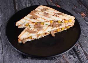 Cheese corn mushroom sandwich pizza