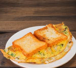 2 egg aamalte amul butter with bread