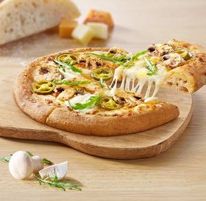 Sourdough Creamy Truffle Mushroom Pizza (Reg)