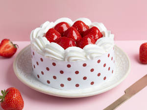 Strawberry & Fresh Cream Cake [540g]