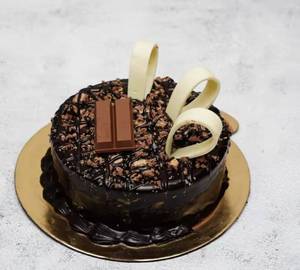 Chocolate Crunch Cake