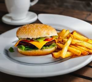 Veggies Burger with french friese