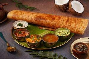 Mysore Dosai [Paneer]