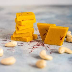 Premium Kaju Katli Desi Ghee Gift Hamper