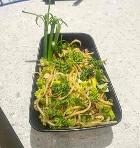 Veg Hakka Noodles