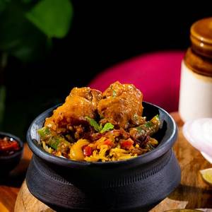 Kolkata Style Aloo Biryani
