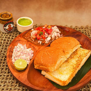Masala Pav Bhaji - Old Delhi Style