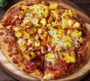 Golden Corn Paneer Pizza