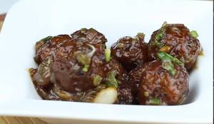 Veg manchurian gravy with Fried rice