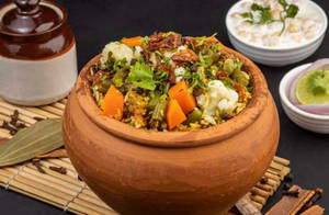 Matka Mushroom Dum Biryani