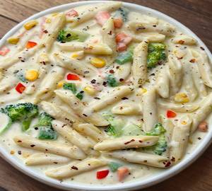 White sauce with exotic pasta