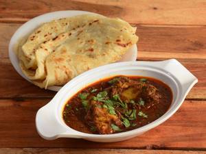 Chicken Curry [2Piece] + 4Roti