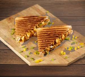 Chicken cheese big bite club sandwich
