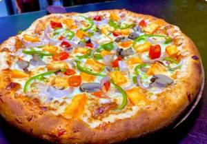 Punjabi Paneer Pizza (8.5 Inch)
