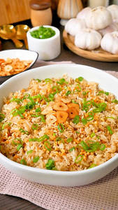 Brunt Chilly Garlic Rice
