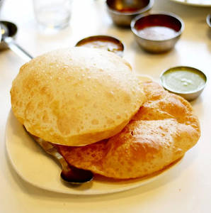 Poori (2 Pcs)
