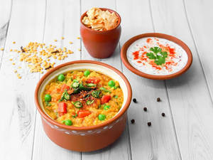 Aloo Matar Khichdi