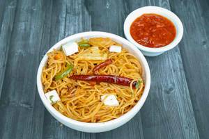 Veg Schzwan Noodles
