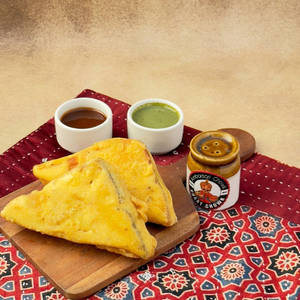 Aloo Bread Pakora [2 Pcs]