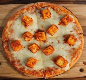 Cheese And Paneer Pizza