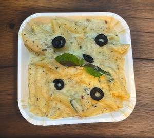 White sauce pasta
