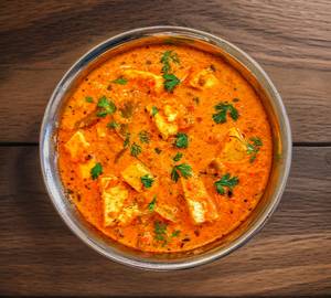 Butter Garlic Gravy Paneer