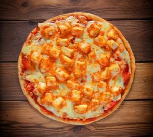 Cheesy special mac pizza