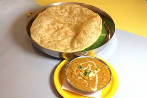 Chola Bhatura