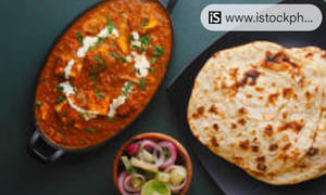 Karahi Paneer(half)+3 Plain Roti