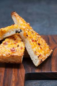 Garlic Bread With Cheese
