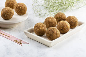 Atta Dryfruit Laddu
