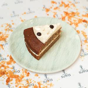 Homemade Banana Biscoff Cake