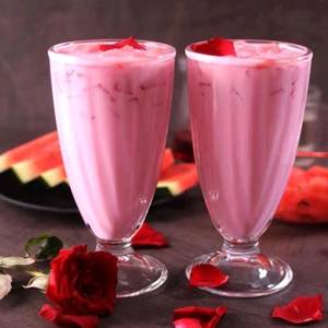Rose Shake