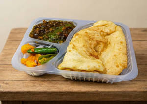 Chhole Bhature [Tray Packing]