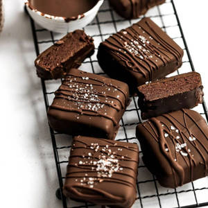 Choco Dip Brownie