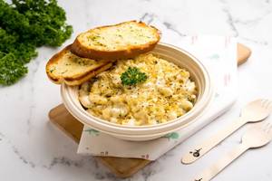 Mac and Cheese Pasta