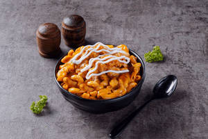 Korean Mac & Cheese With Chicken Popcorn