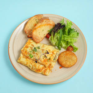 Chicken Salami & Cheese Omelette