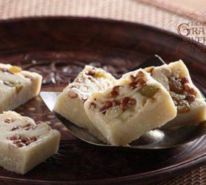 Sonpapdi Cake (250 gms)