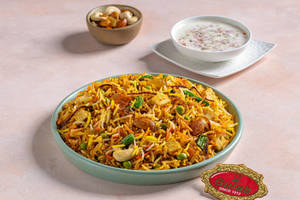 Dum Biryani With Raita + Salan